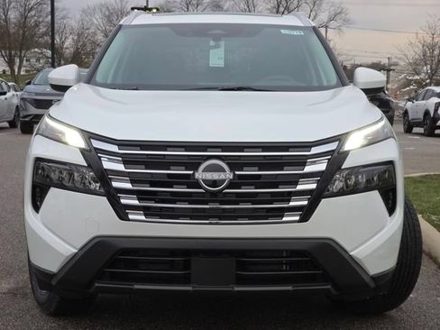 New 2026 Nissan Rogue SV w/ SV Premium Package FWD image 19