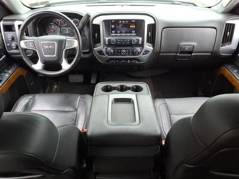 Used 2014 GMC Sierra 1500 SLT w/ SLT Crew Cab Value Package AWD/4WD image 9