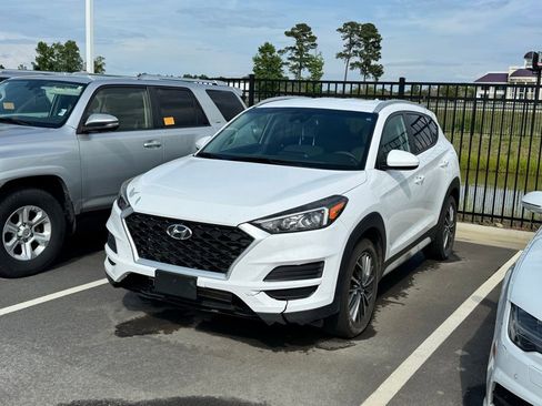 Used 2019 Hyundai Tucson SEL w/ Cargo Package AWD/4WD image 3