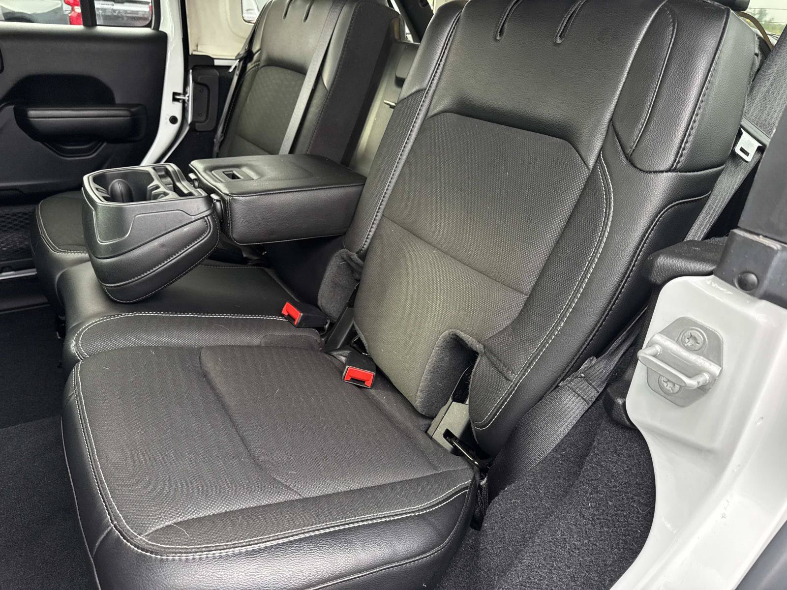 Used 2020 Jeep Wrangler Unlimited Sport AWD/4WD image 19