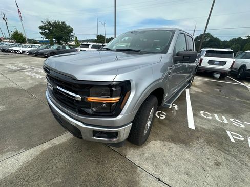 Used 2025 Ford F150 XLT w/ Equipment Group 301A Standard AWD/4WD image 2