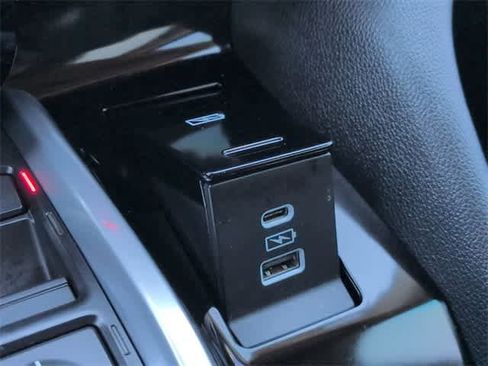 Used 2022 Acura MDX FWD image 33