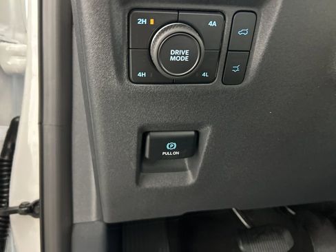 New 2026 Ford Expedition Platinum w/ Driver's Package image 23