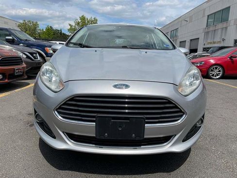 Used 2014 Ford Fiesta Titanium FWD image 3