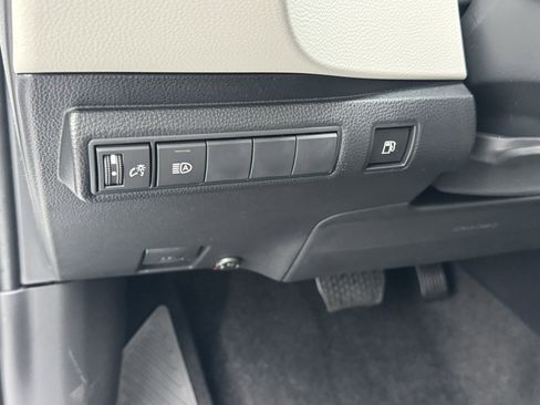 New 2026 Toyota Corolla LE image 17