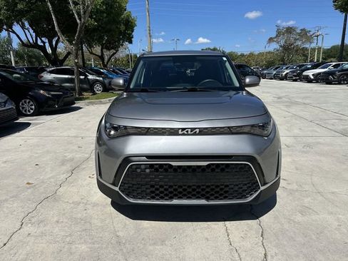 Used 2024 Kia Soul LX w/ Option Group 015 FWD image 17