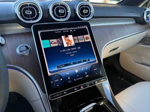 Used 2024 Mercedes-Benz CLE 300 CLE 300 image 16