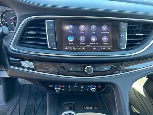 Used 2021 Buick Enclave Avenir w/ Avenir Technology Package AWD/4WD image 18