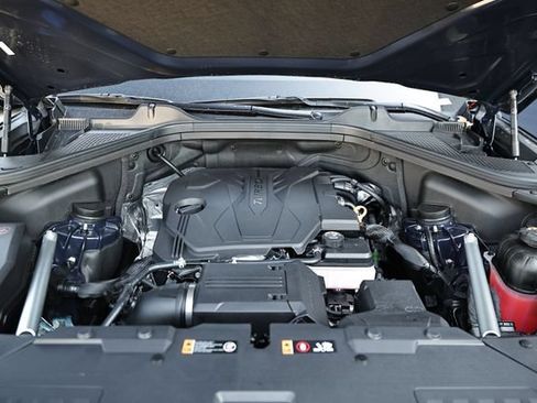 New 2026 Genesis GV80 2.5T RWD image 13