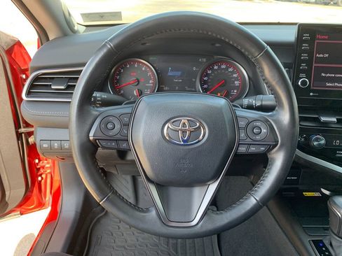 Used 2023 Toyota Camry XSE w/ Navigation Package image 28