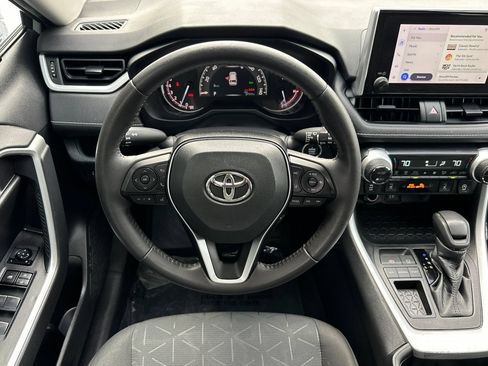Certified 2023 Toyota RAV4 XLE w/ Convenience Package FWD image 15