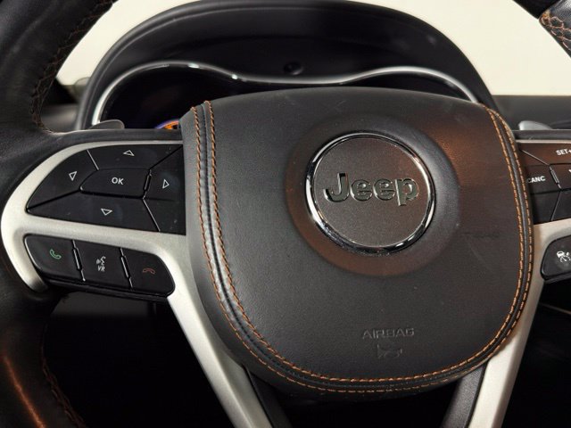 Used 2019 Jeep Grand Cherokee Summit AWD/4WD image 30