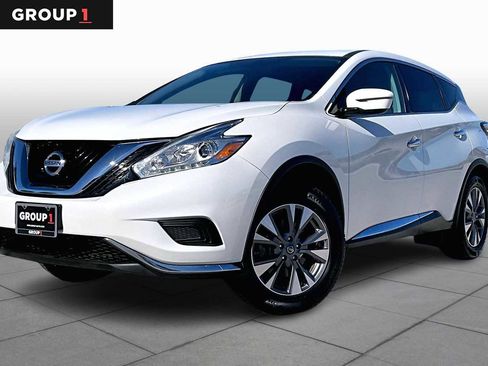 Used 2017 Nissan Murano S w/ Navigation Package image 1