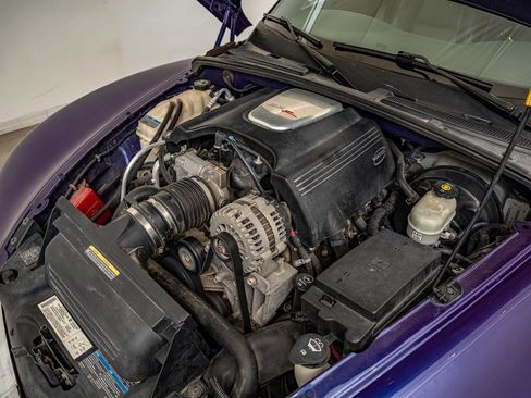 Used 2004 Chevrolet SSR w/ Preferred Equipment Group image 41