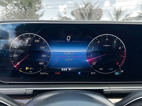 Used 2025 Mercedes-Benz GLE 350 4MATIC image 13