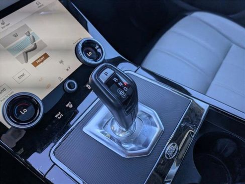 Used 2023 Land Rover Range Rover Evoque R-Dynamic S image 12