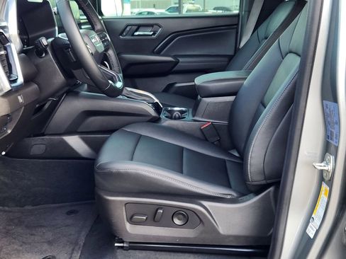 Certified 2025 GMC Canyon Elevation w/ Convenience Package image 10