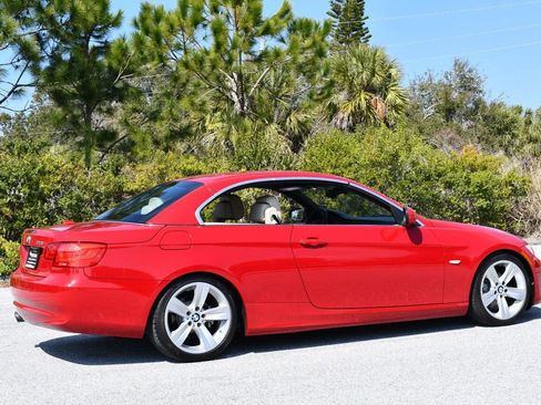 Used 2011 BMW 328i Convertible image 39