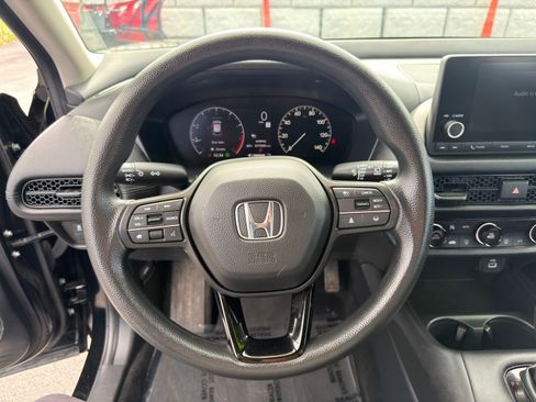 Used 2024 Honda HR-V LX image 14