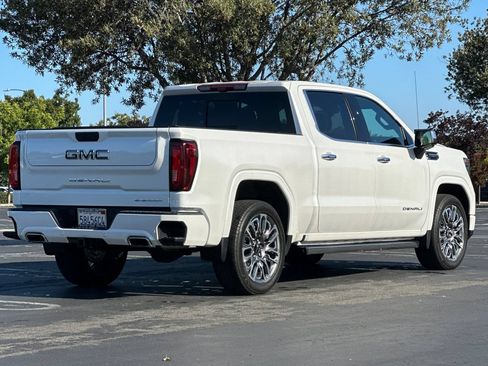 Used 2025 GMC Sierra 1500 Denali Ultimate AWD/4WD image 4