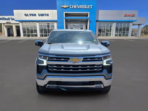 New 2026 Chevrolet Silverado 1500 LTZ w/ LTZ Premium Package AWD/4WD image 2