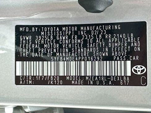 Used 2023 Toyota Corolla LE FWD image 30