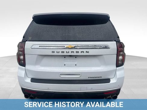 Used 2023 Chevrolet Suburban Premier image 6