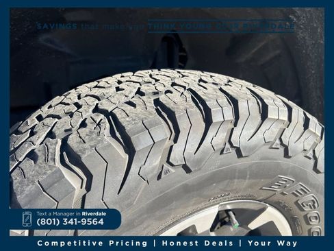 Used 2024 Jeep Wrangler Unlimited Rubicon 4xe image 25