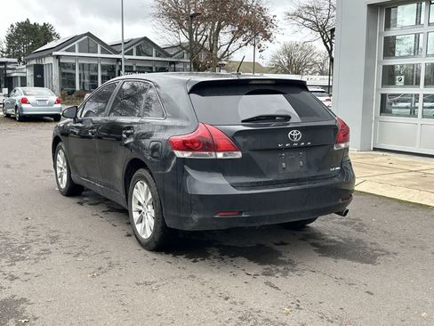 Used 2013 Toyota Venza LE w/ LE Convenience Pkg image 3