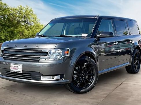 Used 2019 Ford Flex SEL w/ Equipment Group 202A FWD image 3