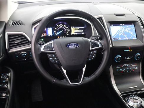 Used 2019 Ford Edge SEL w/ Equipment Group 201A AWD/4WD image 12