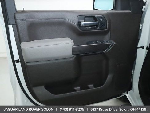 Used 2022 Chevrolet Silverado 1500 LTZ image 31