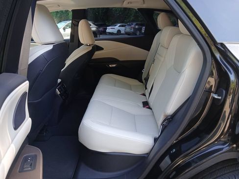Used 2023 Lexus RX 350 Premium w/ Accessory Package AWD/4WD image 46