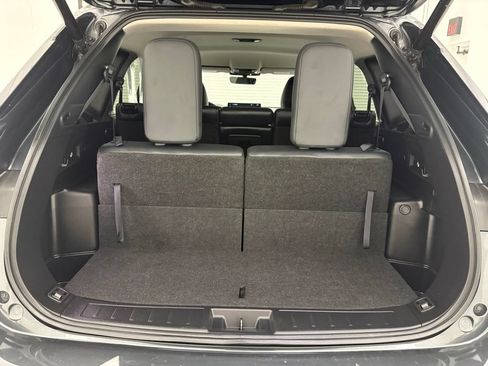 Used 2025 Mitsubishi Outlander SE FWD image 38