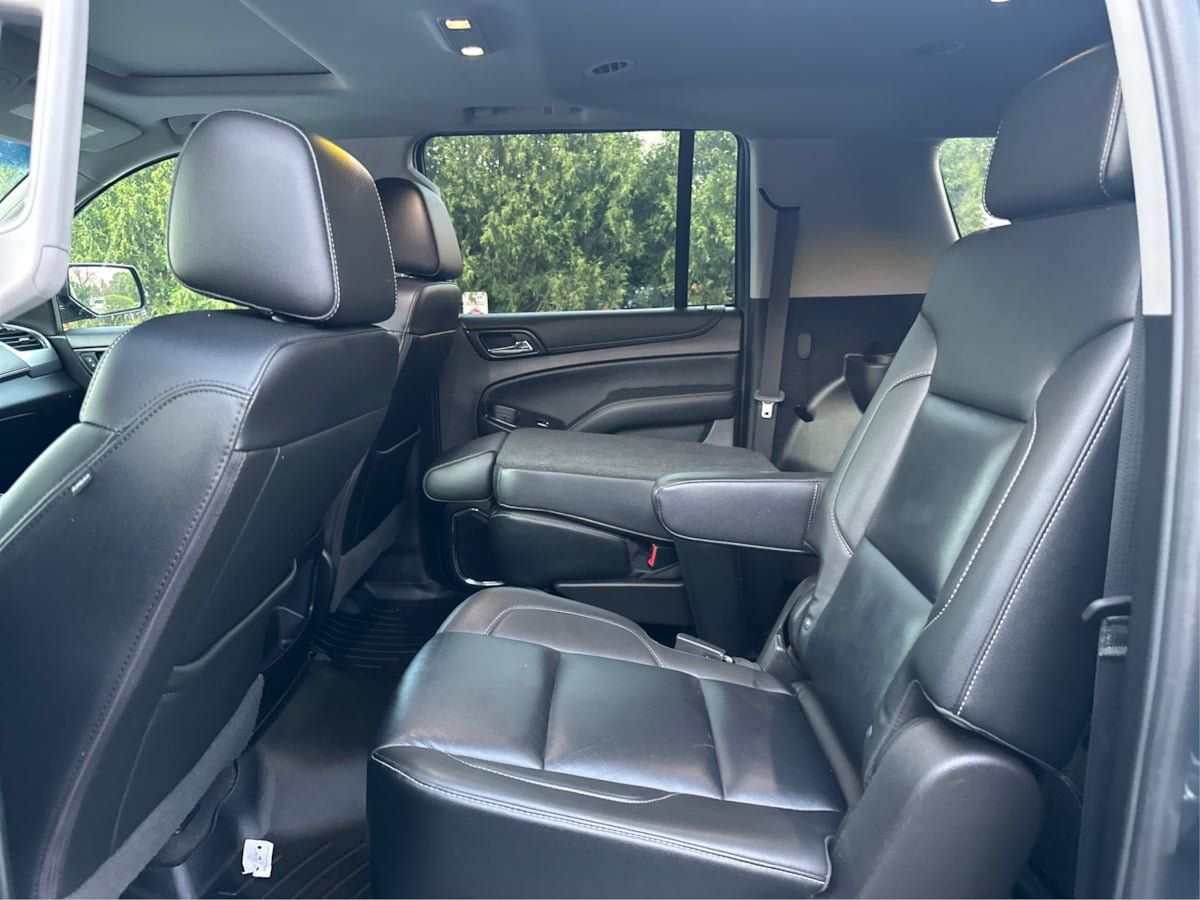 Used 2019 Chevrolet Suburban LT AWD/4WD image 10