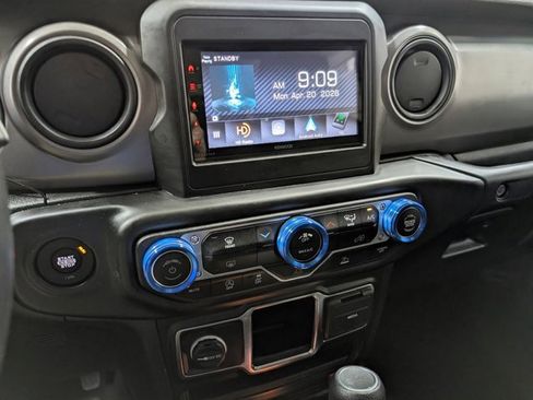 Used 2023 Jeep Wrangler Sport AWD/4WD image 4
