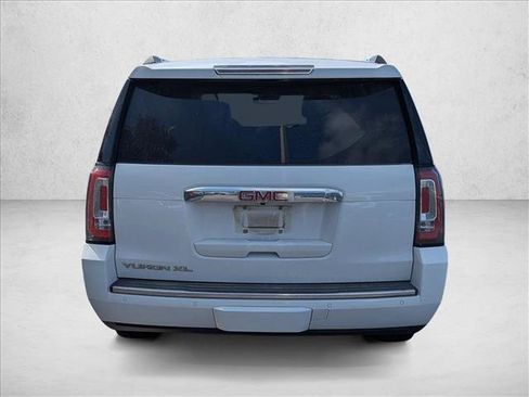 Used 2019 GMC Yukon XL Denali w/ Open Road Package RWD image 7