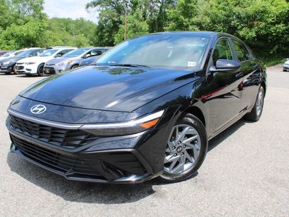 Used 2024 Hyundai Elantra SEL