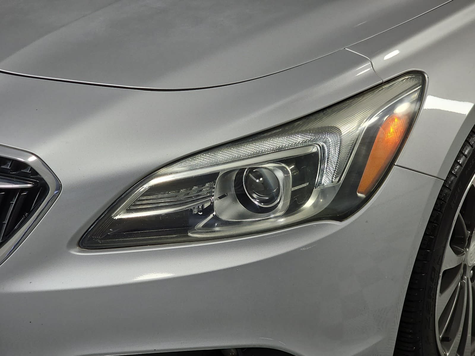 Used 2017 Buick LaCrosse Essence FWD image 27