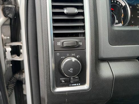 Used 2019 RAM 1500 Big Horn AWD/4WD image 21