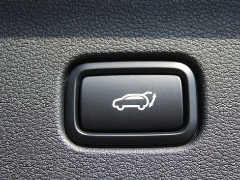 New 2026 Kia Sportage EX FWD image 11