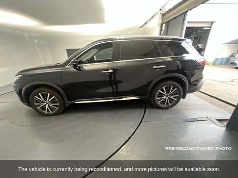 Used 2023 INFINITI QX60 Sensory AWD/4WD image 2