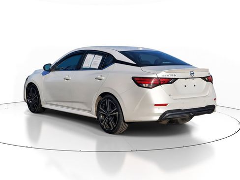 Used 2023 Nissan Sentra SR w/ SR Premium Package image 4