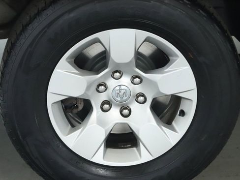 Used 2020 RAM 1500 Big Horn image 12