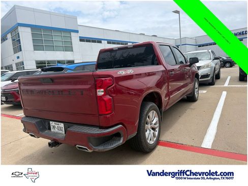 Used 2019 Chevrolet Silverado 1500 Custom w/ Custom Value Package AWD/4WD image 5