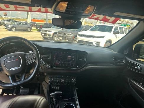 Used 2023 Dodge Durango GT RWD image 36