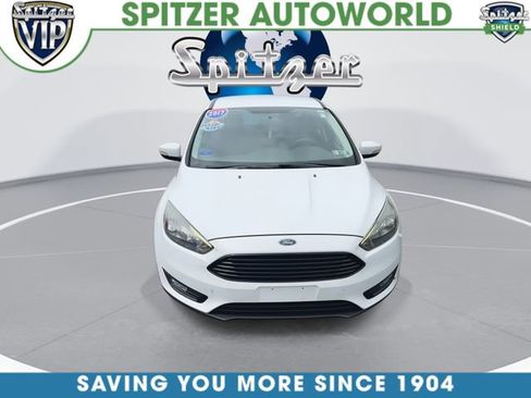 Used 2017 Ford Focus SE FWD image 3