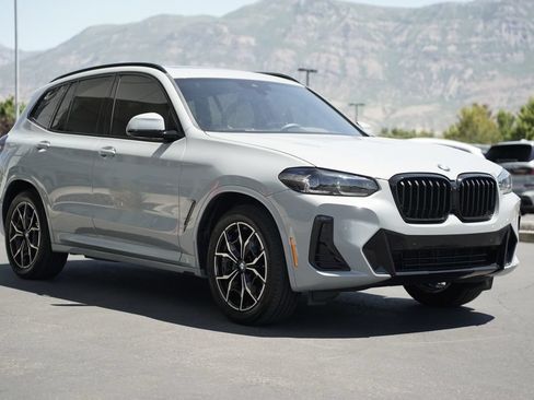 Used 2024 BMW X3 xDrive30i w/ M Sport Package AWD/4WD image 7