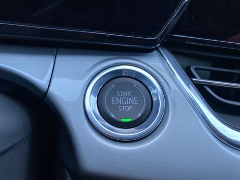 Used 2026 Chevrolet Trax LT FWD image 20