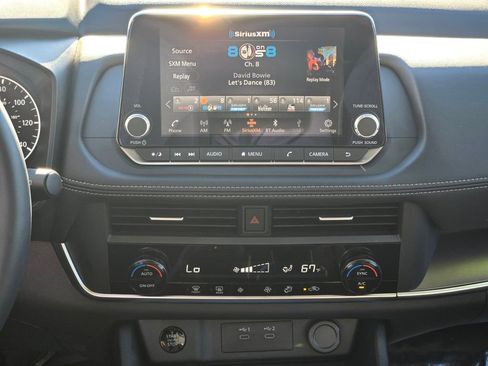 Certified 2026 Nissan Rogue SV image 15